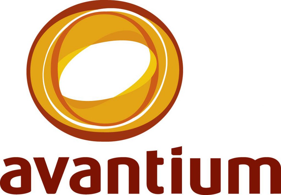 298-001-003-WT-Avantium-logo-embrodery-1024x711.jpg