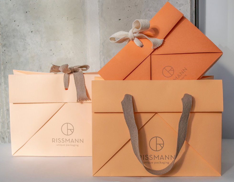 Rissmann - Paquita gift and shopping bag 1.jpg