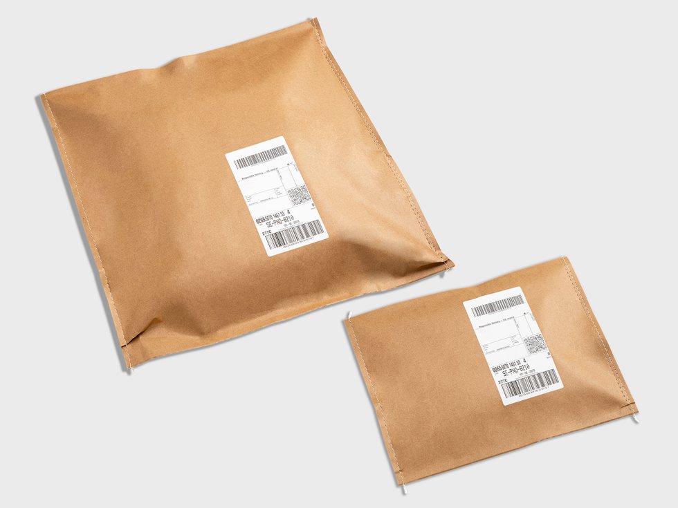 Dispatch packaging with two sewn and two glued sides produced with a paper e-com rapid machine from Hugo Beck.jpg